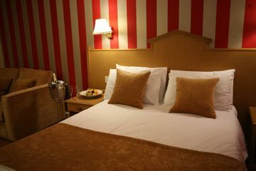 Mercure Swindon East Hotel And Spa Eksteriør bilde